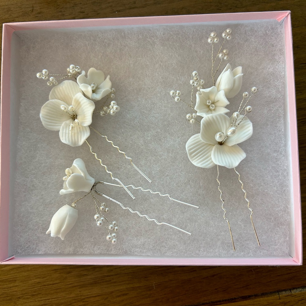 Jay Kay Braids and Bridal Flora Pins